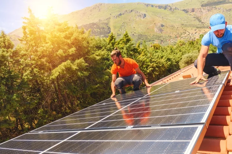 How to Choose Solar Panels for Your Home